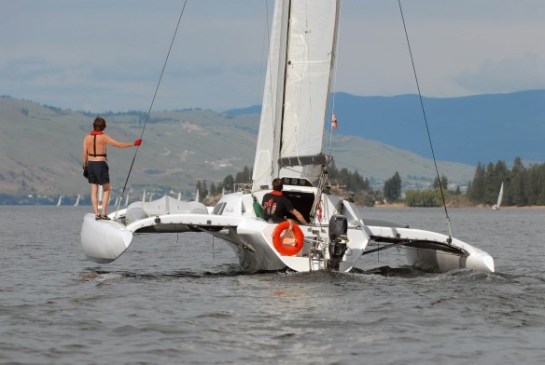 trimaran_okanagan_lake_06_027